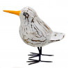Weißer Vogel aus Holz, kleine Möwe stehend